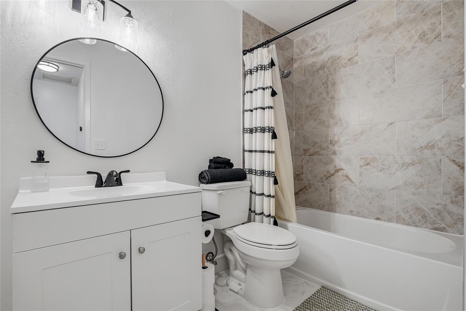 8602 CHAMPLAIN CT #90 — photo 15