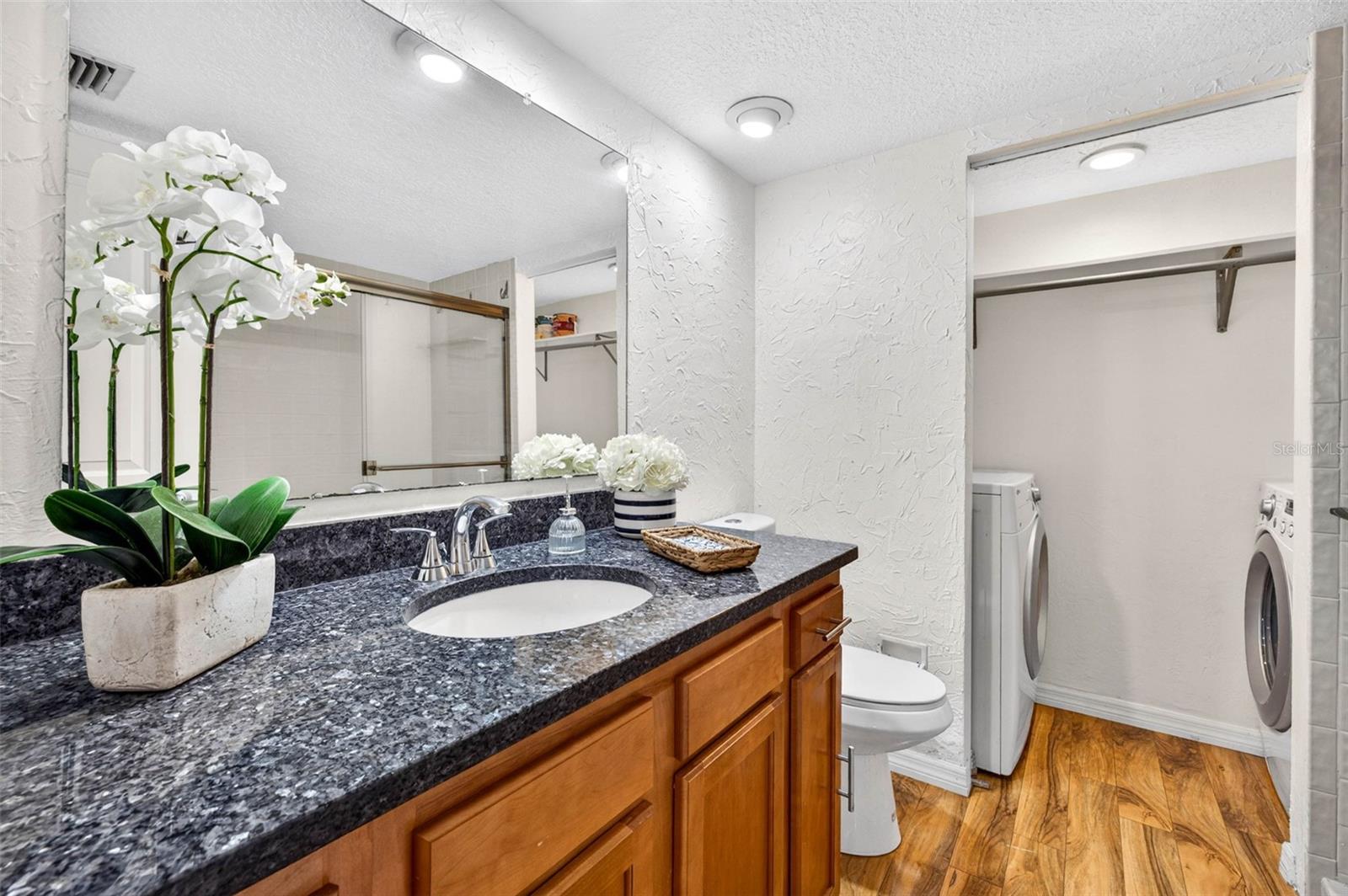 9342 TRADEWINDS AVE — photo 12