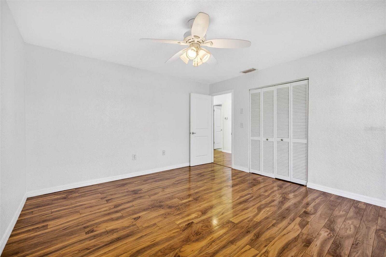 9342 TRADEWINDS AVE — photo 18