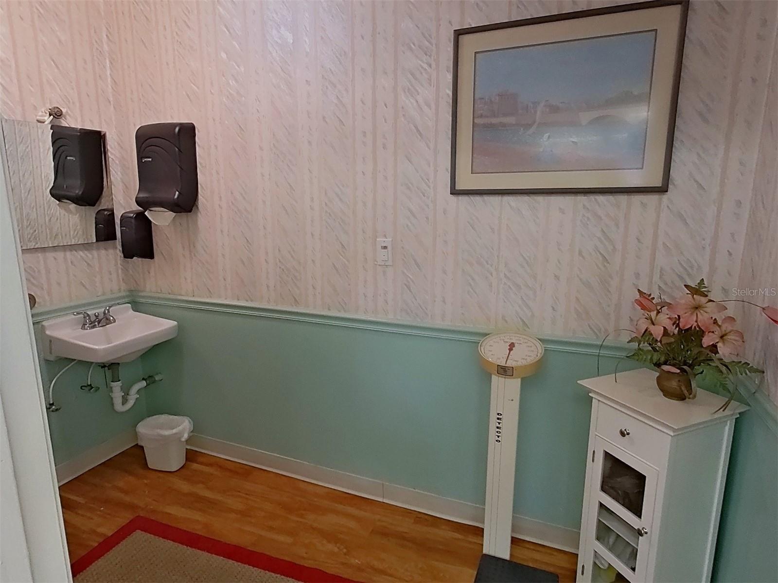 1845 VERA PL #29 — photo 41