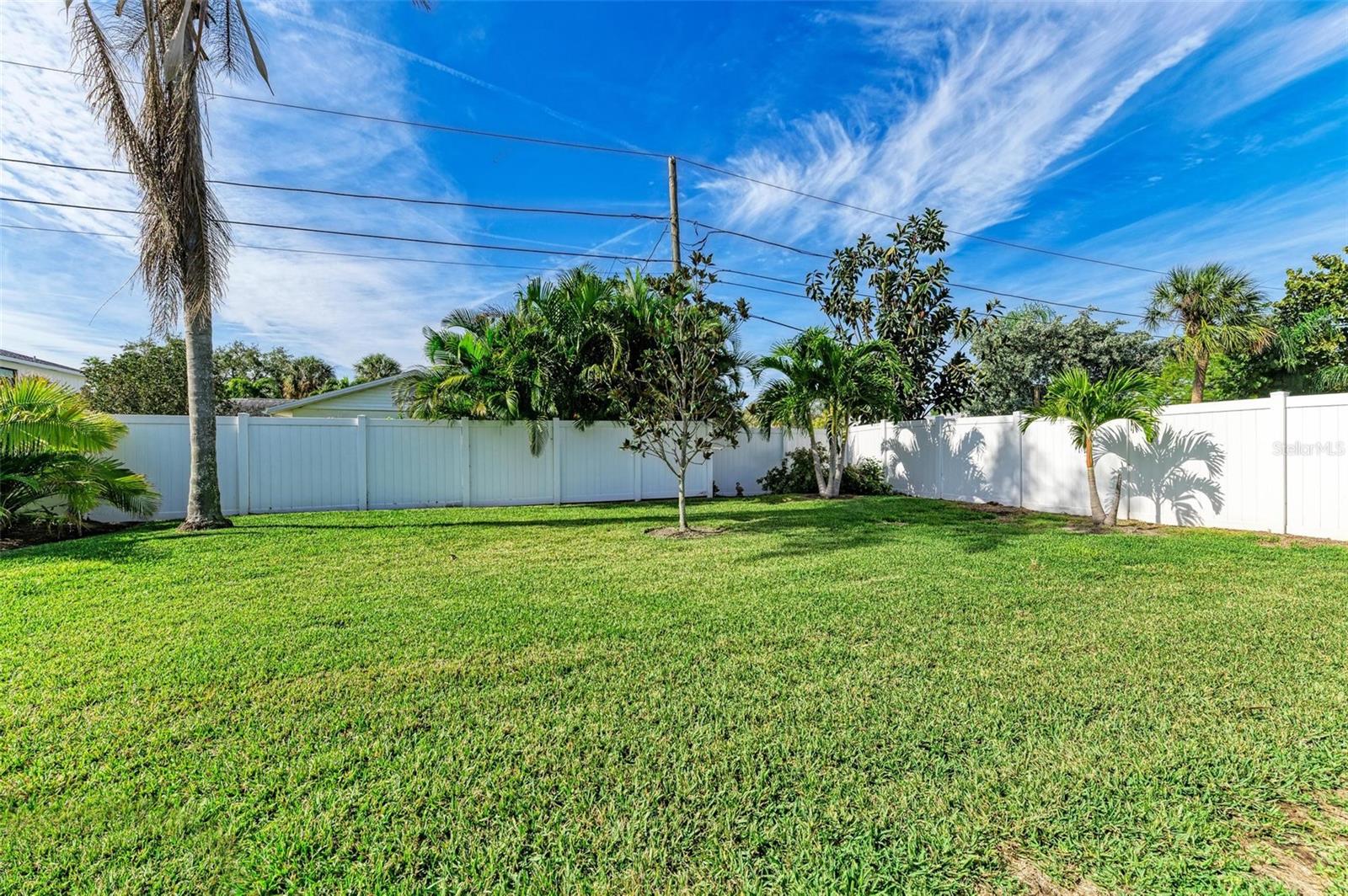 6000 BAYOU GRANDE BLVD NE — photo 38