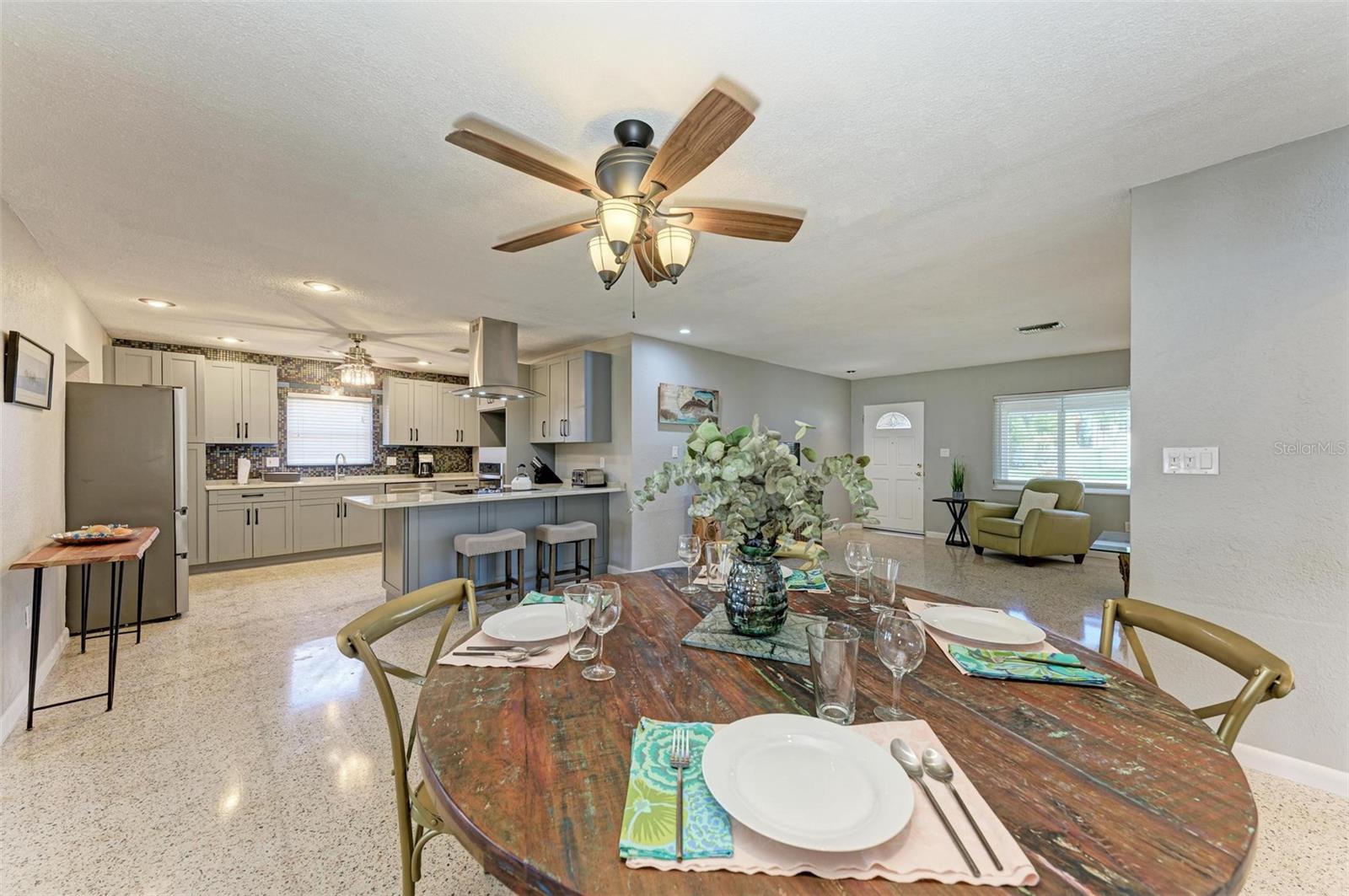 6000 BAYOU GRANDE BLVD NE — photo 13