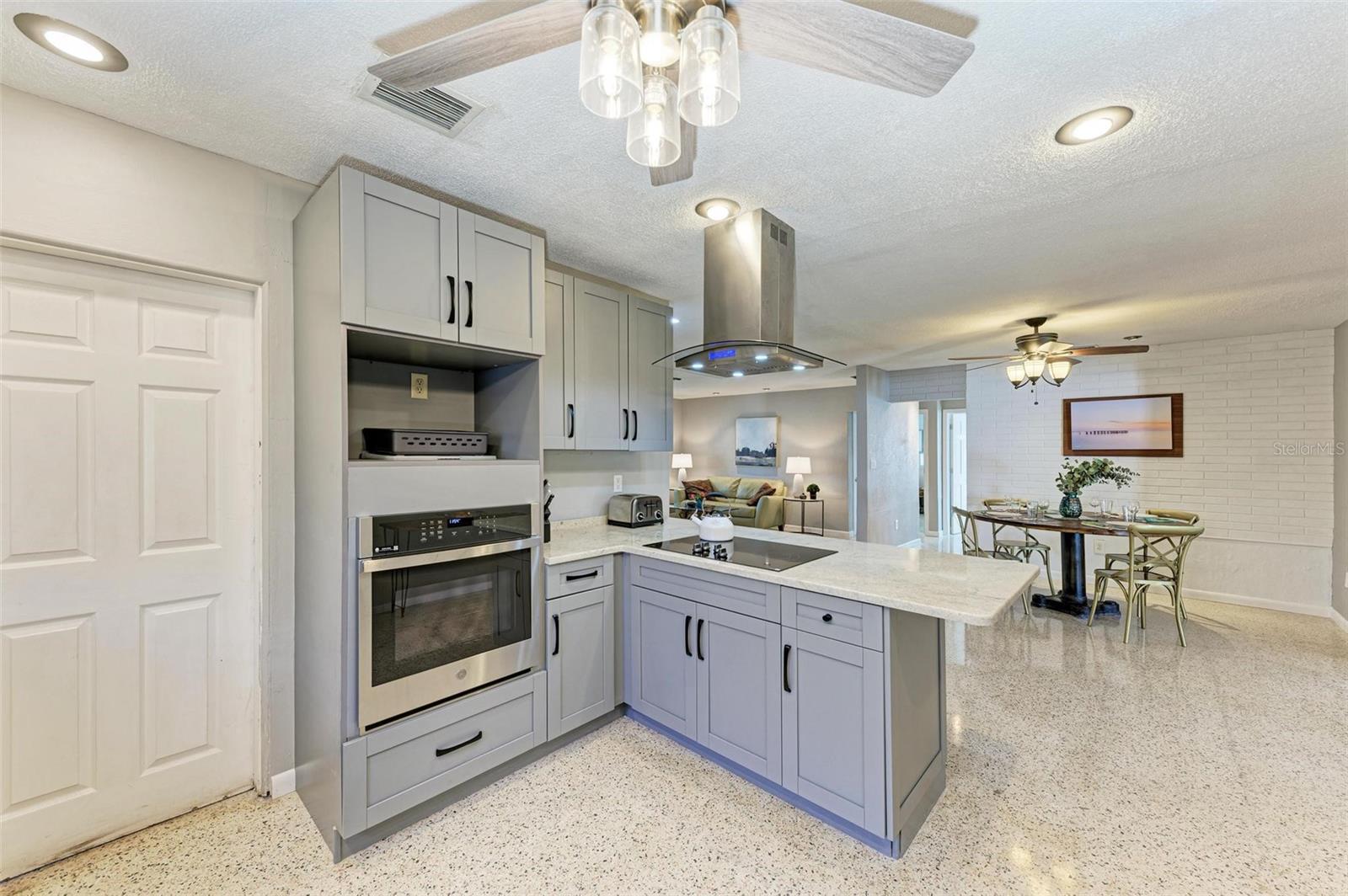 6000 BAYOU GRANDE BLVD NE — photo 17