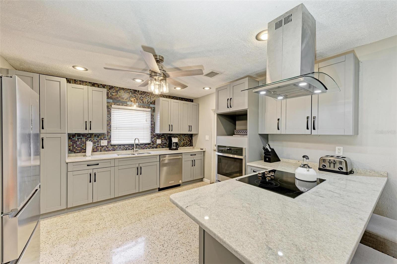 6000 BAYOU GRANDE BLVD NE — photo 16