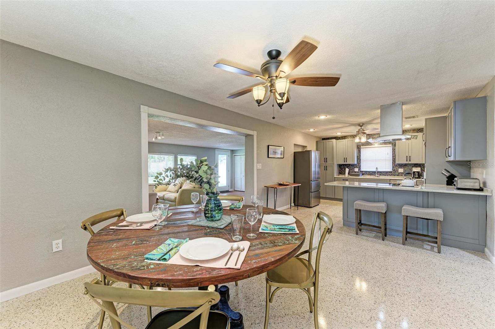 6000 BAYOU GRANDE BLVD NE — photo 12