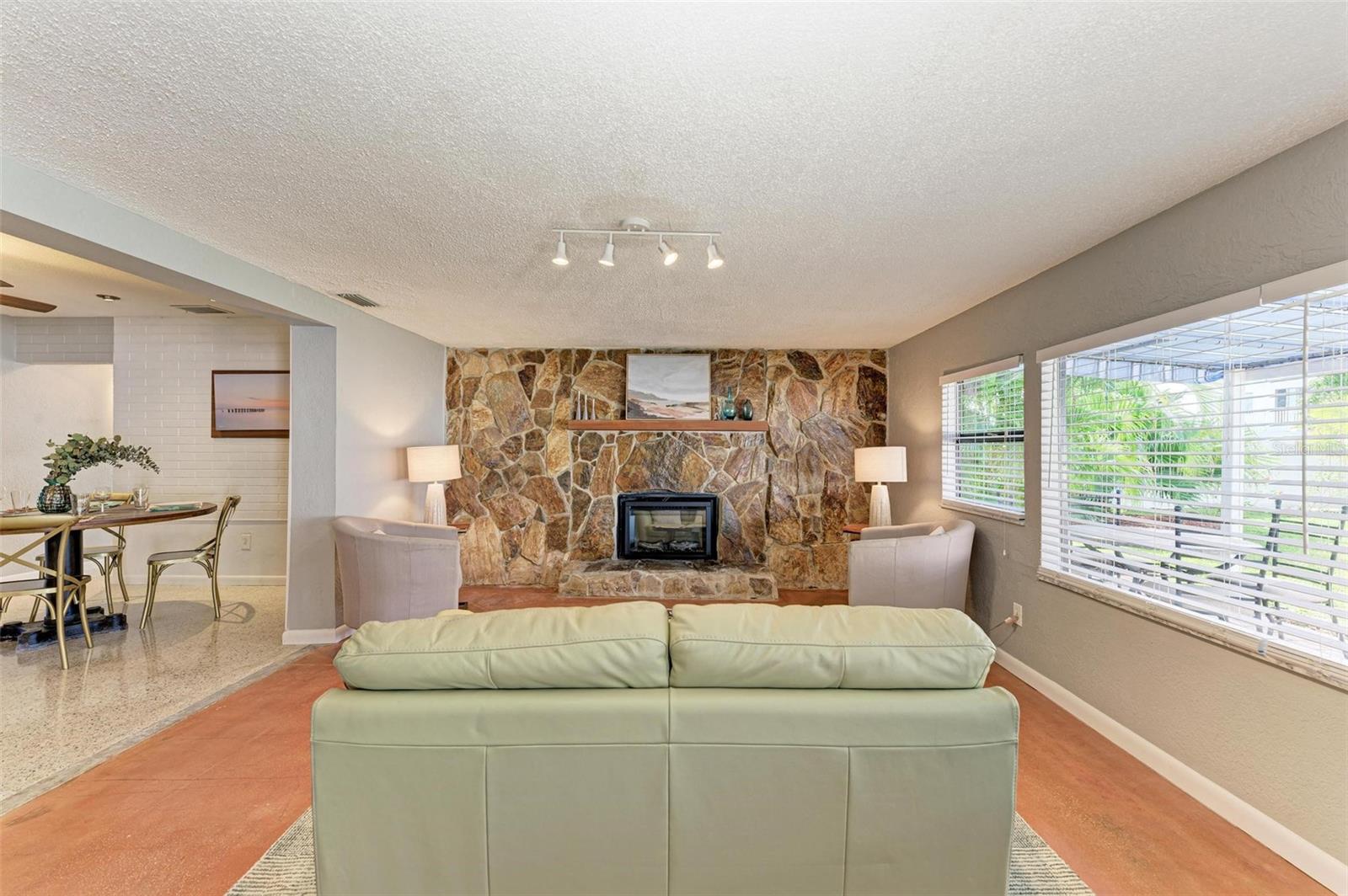 6000 BAYOU GRANDE BLVD NE — photo 22