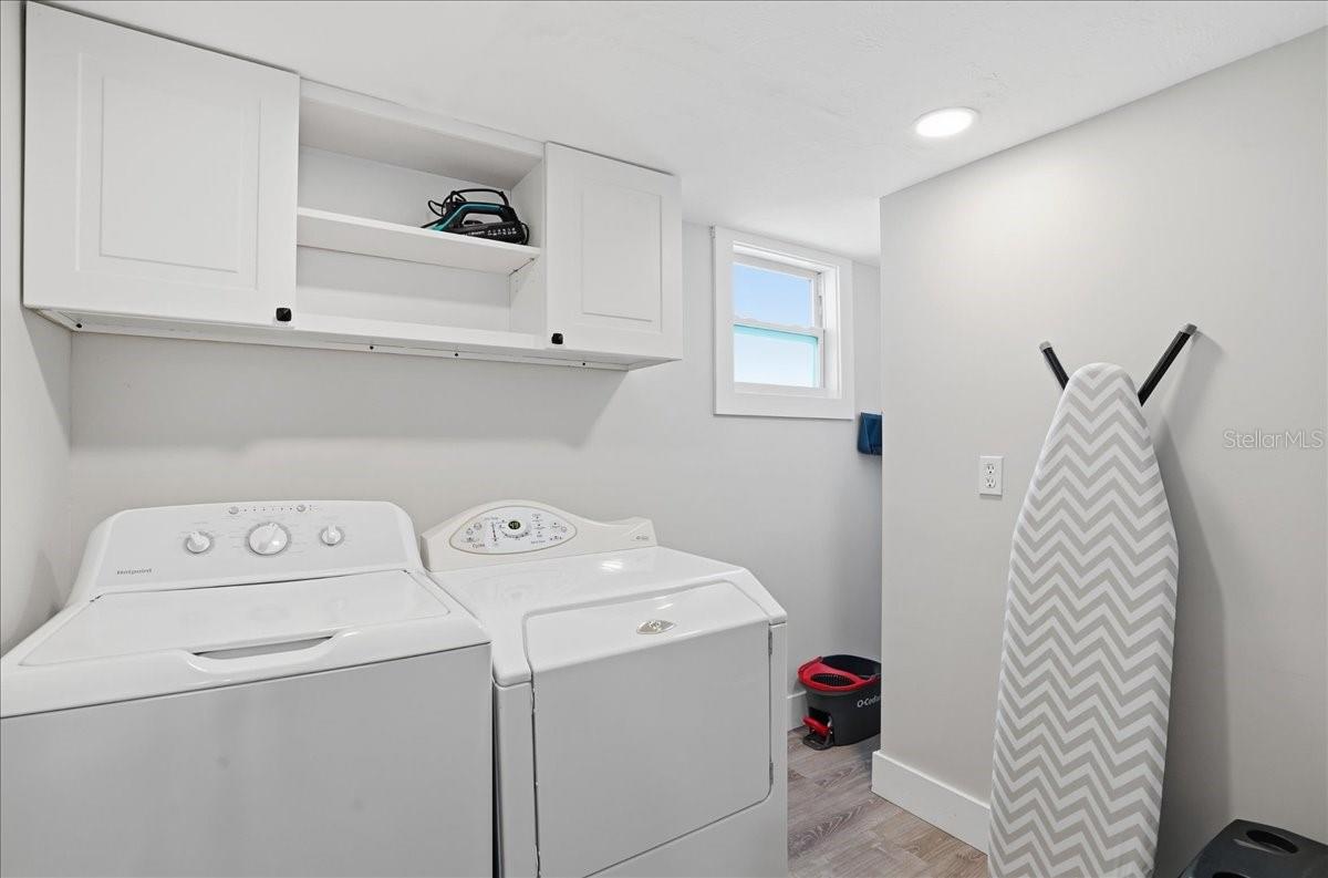 2518 AVENUE B — photo 30