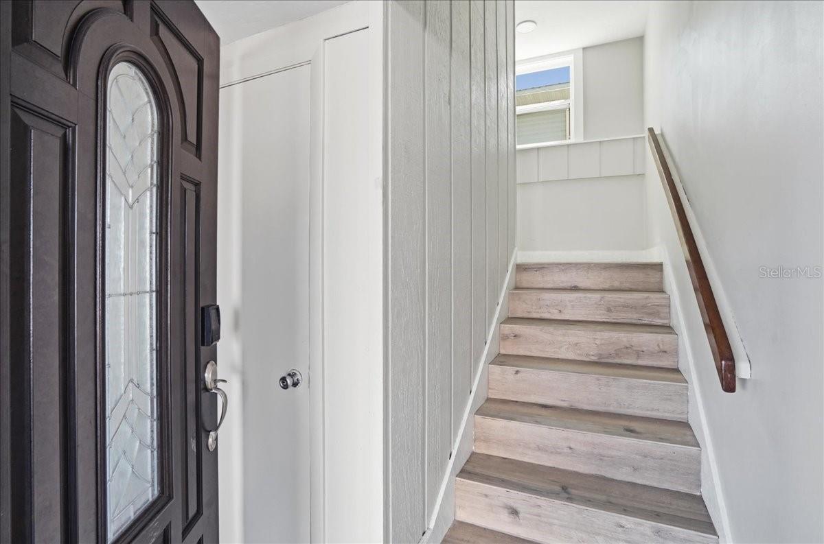 2518 AVENUE B — photo 9