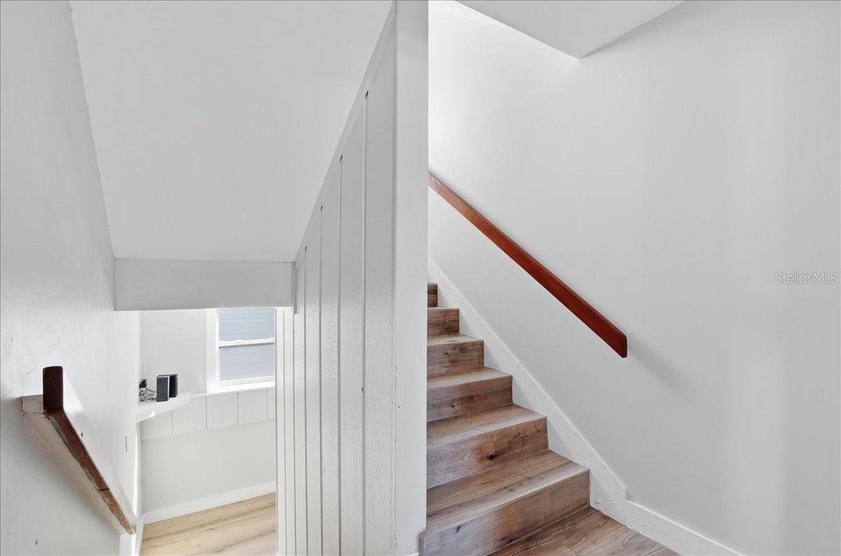 2518 AVENUE B — photo 10