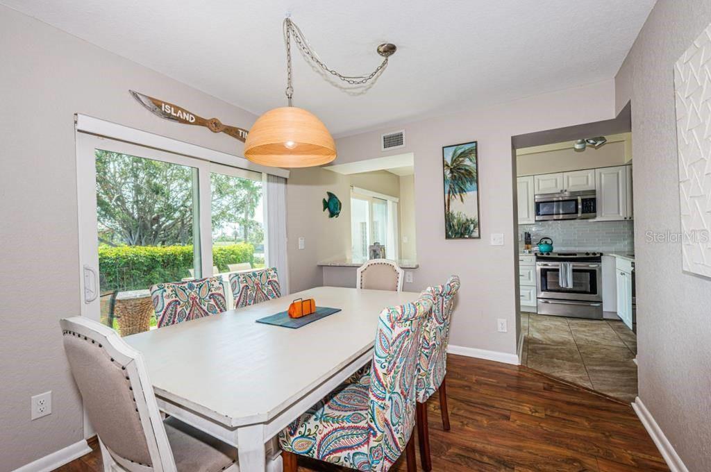 6107 MIRADA CIR — photo 6