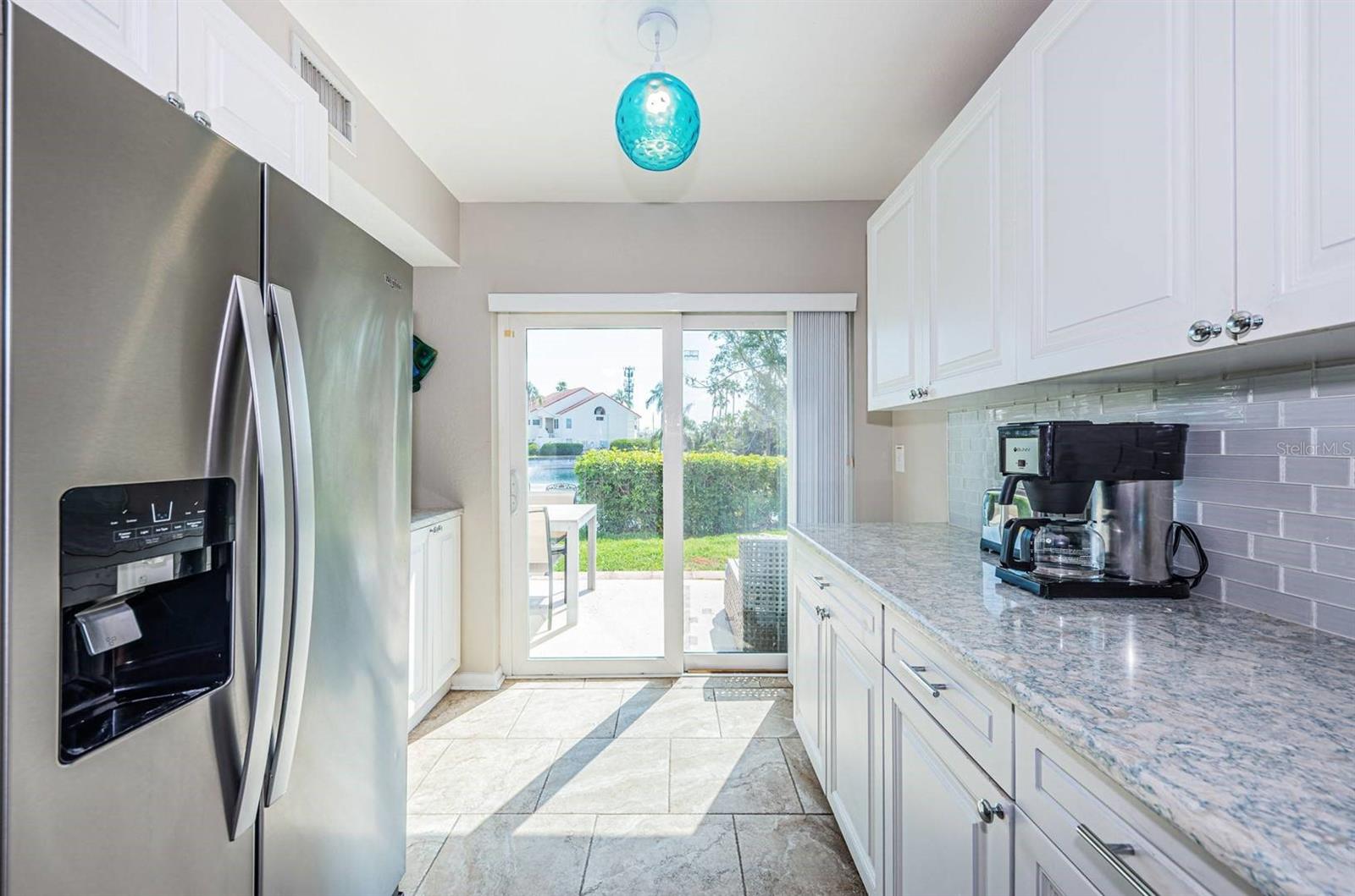 6107 MIRADA CIR — photo 3