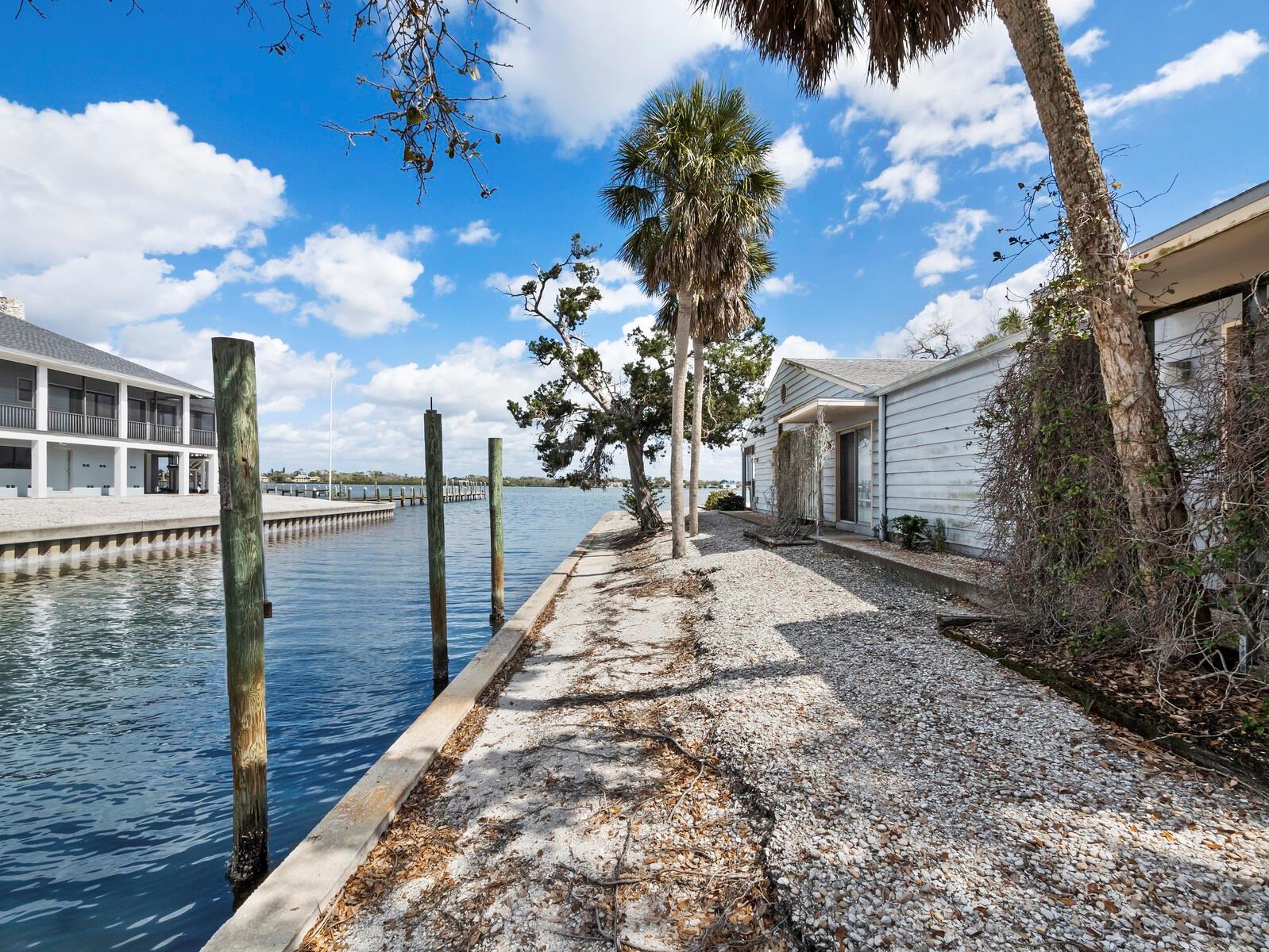 1267 STARBOARD LN — photo 13