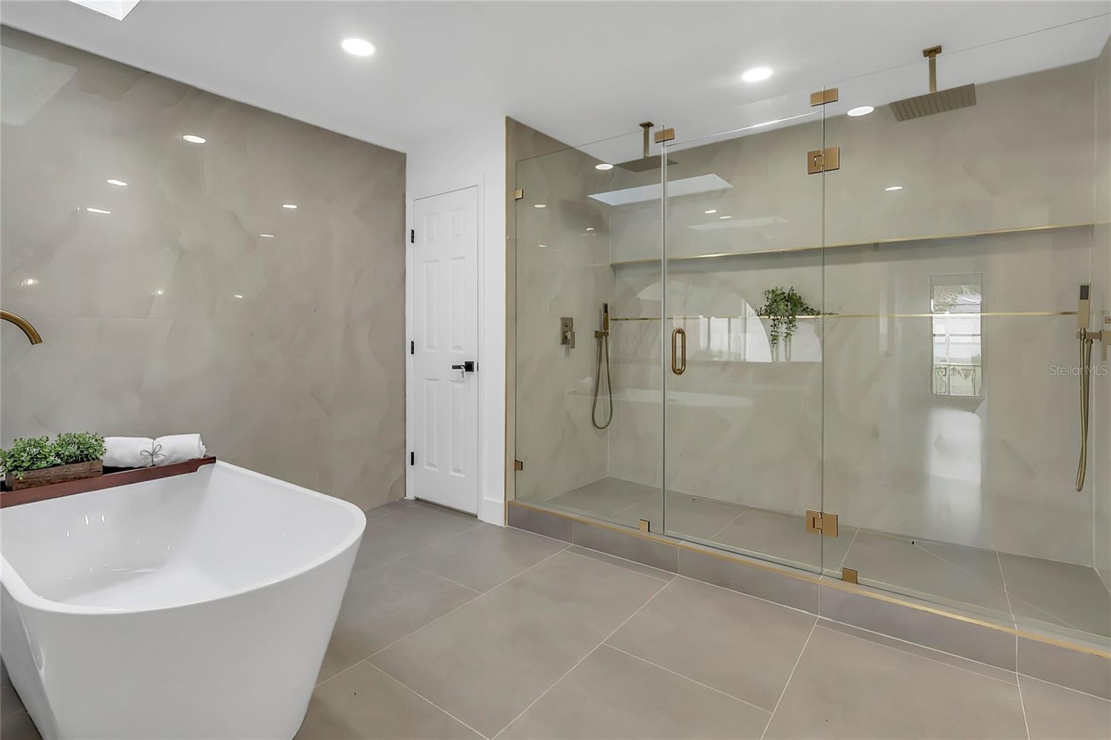 3033 WISTER CIR — photo 9