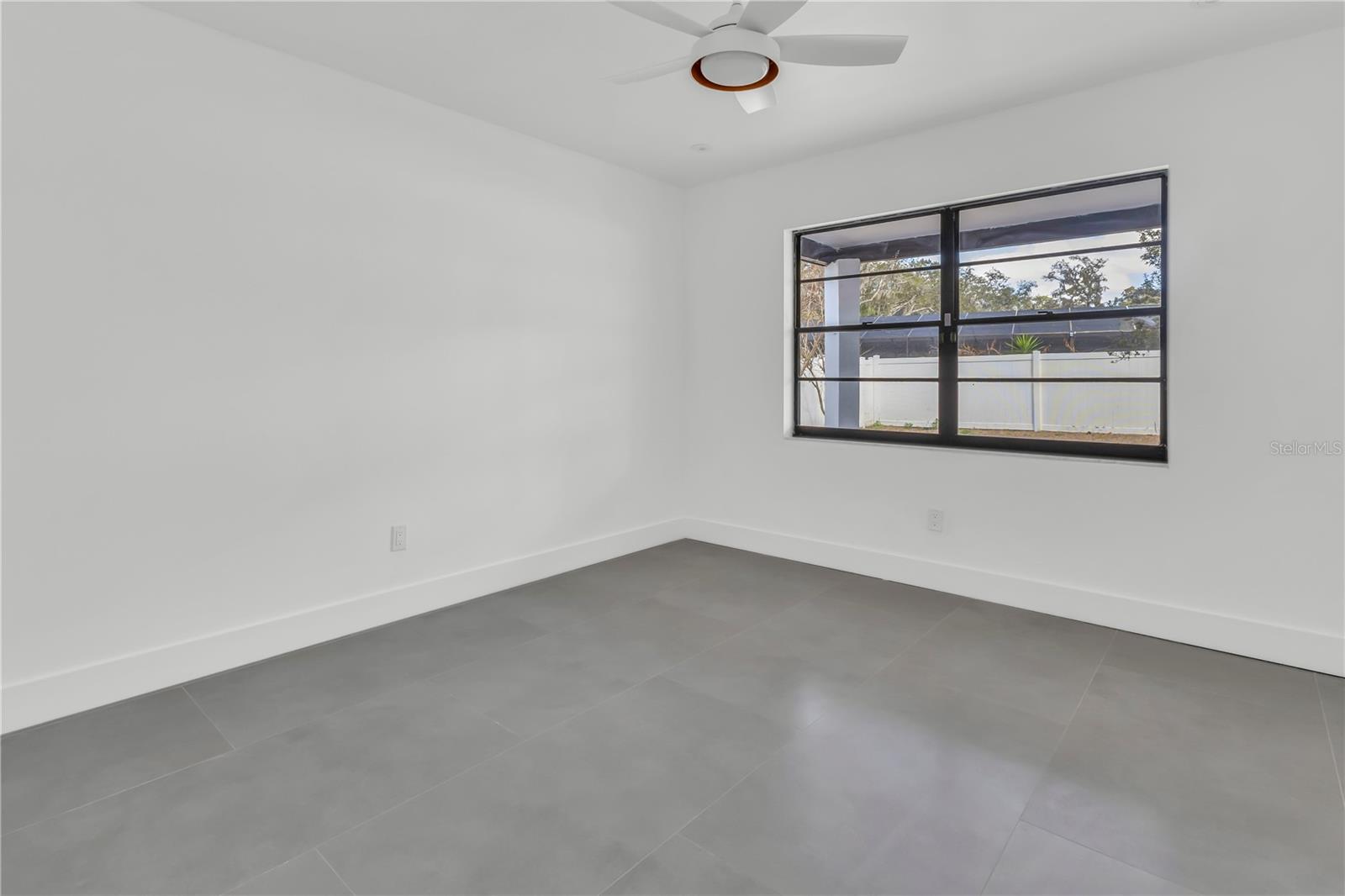 3033 WISTER CIR — photo 18