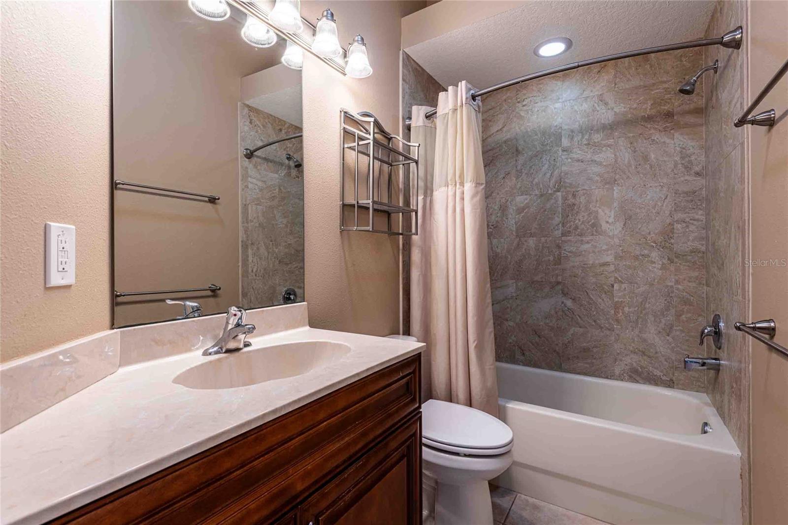 6716 MAGNOLIA POINT DR — photo 25