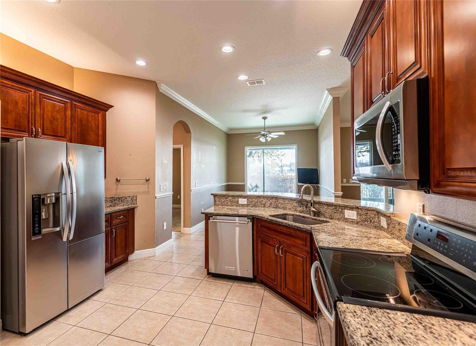 6716 MAGNOLIA POINT DR — photo 17