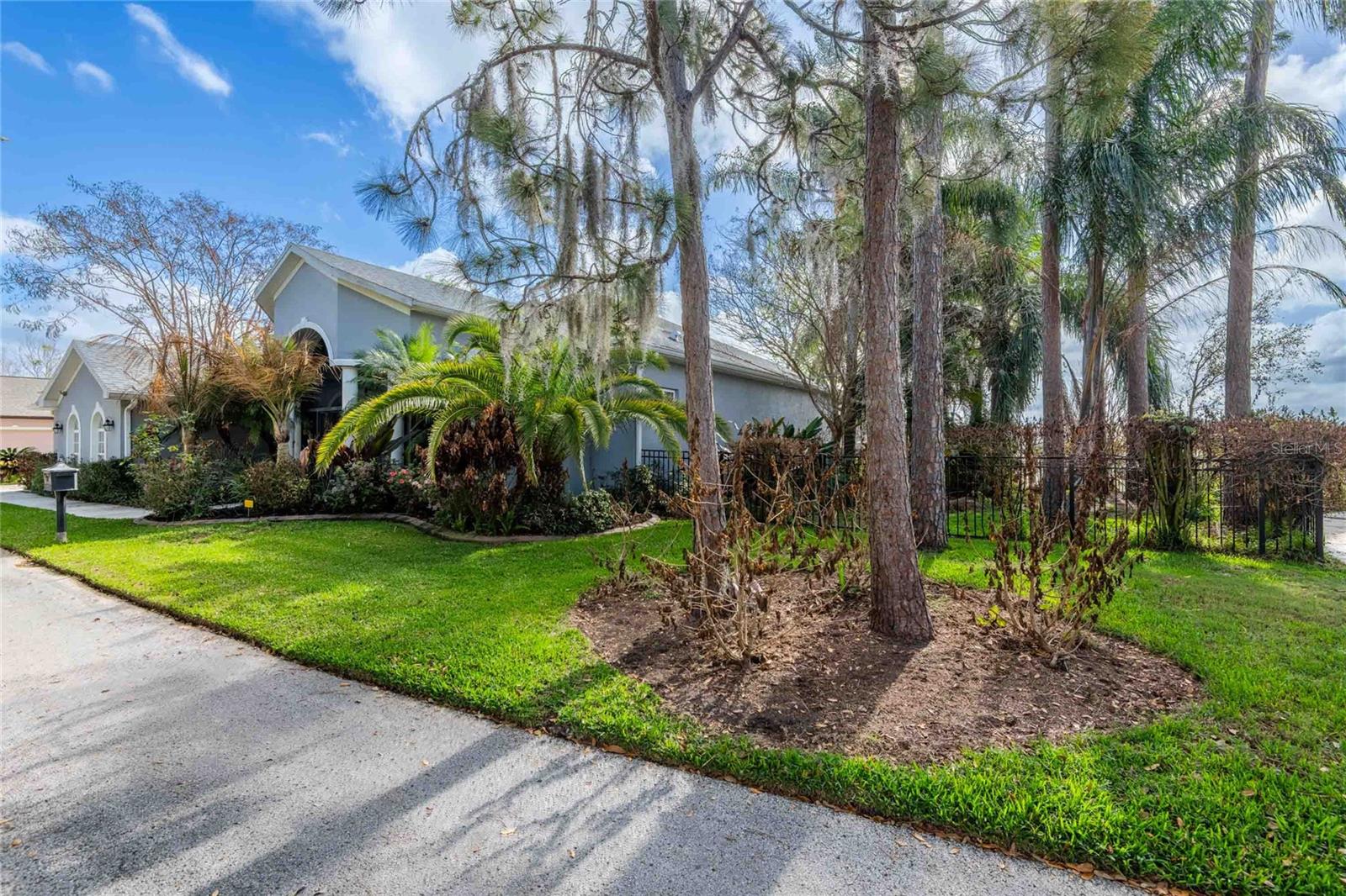 6716 MAGNOLIA POINT DR — photo 16