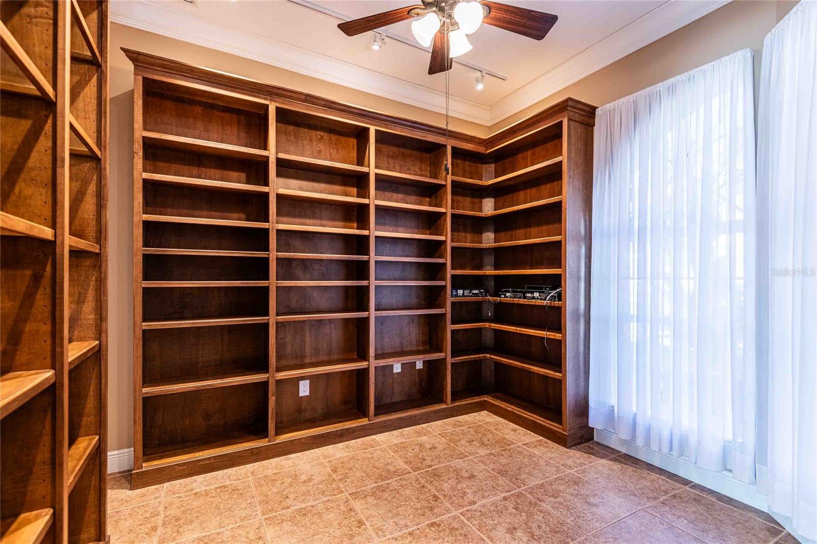 6716 MAGNOLIA POINT DR — photo 21