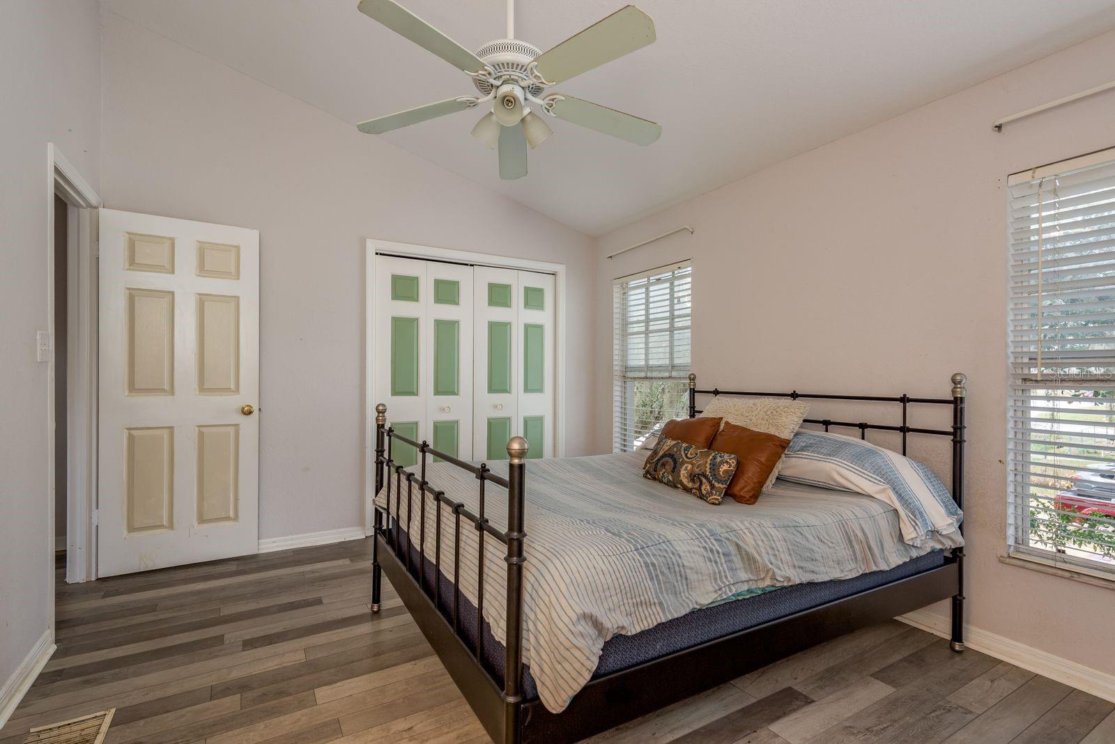 37236 EMBASSY PARK LN #1 — photo 19