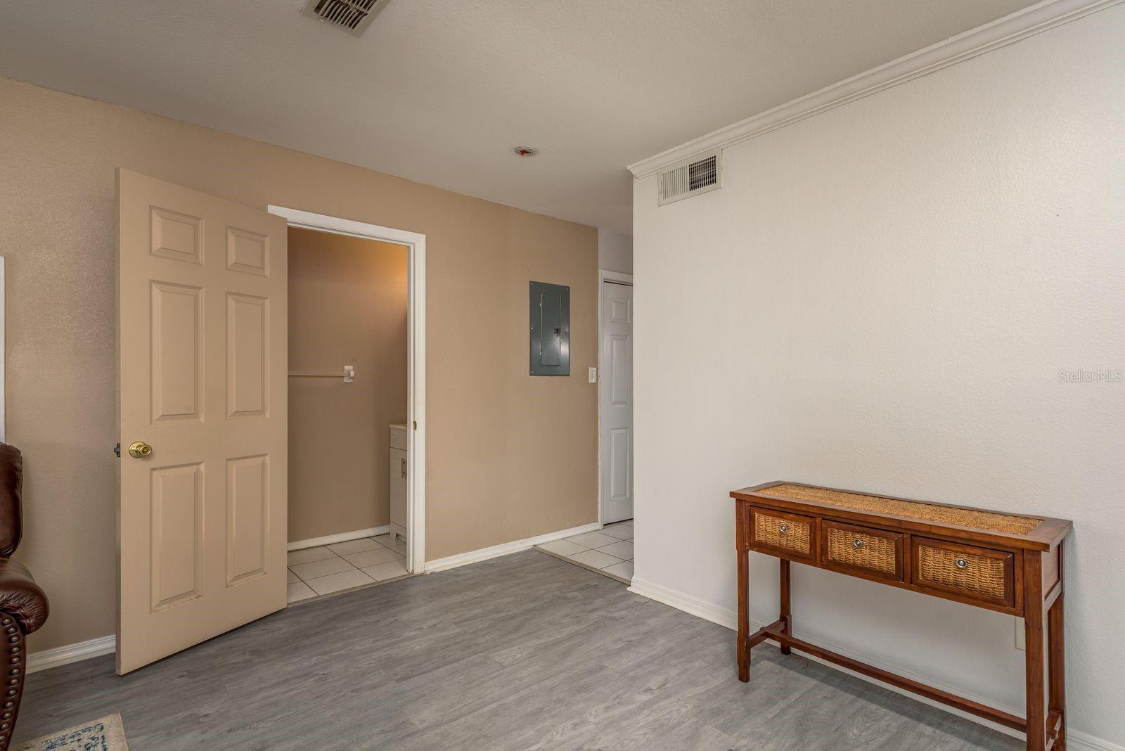 37236 EMBASSY PARK LN #1 — photo 12