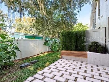 37236 EMBASSY PARK LN #1 — photo 25