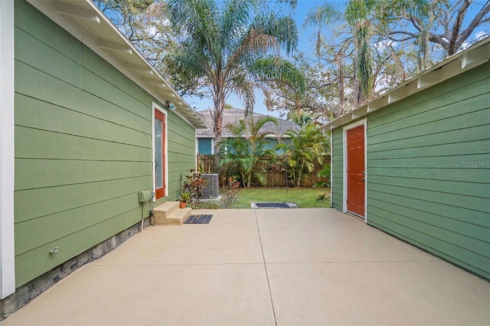 816 W IDLEWILD AVE — photo 20