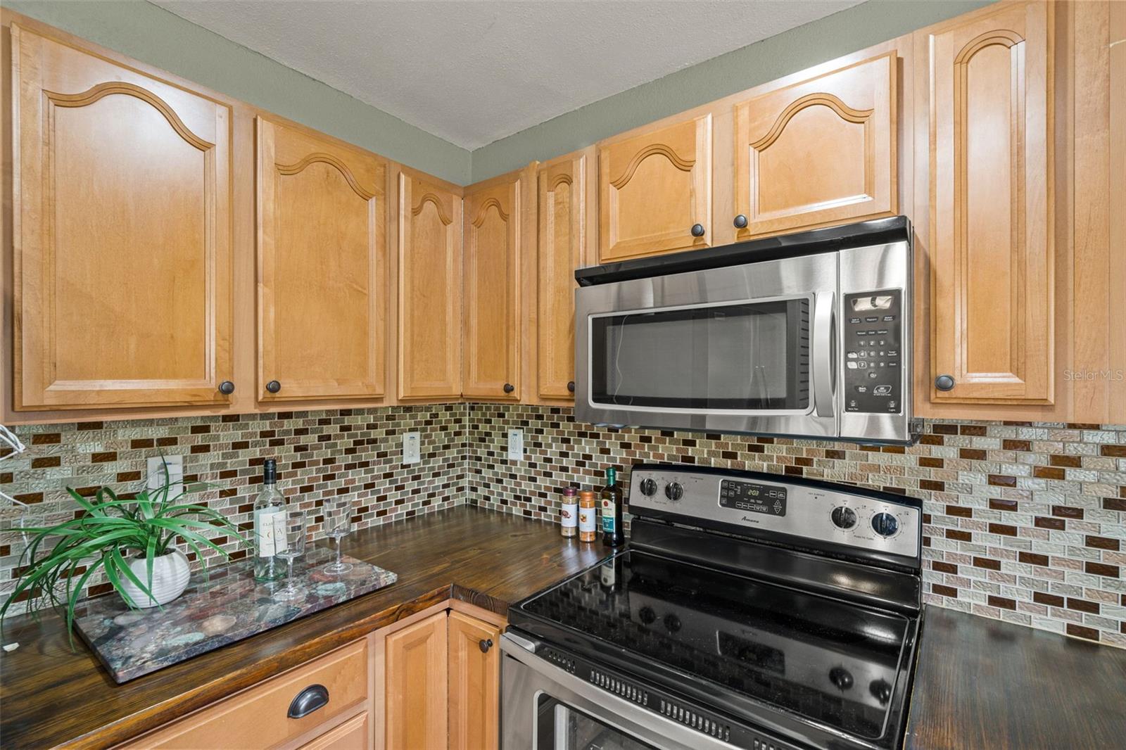 816 W IDLEWILD AVE — photo 9