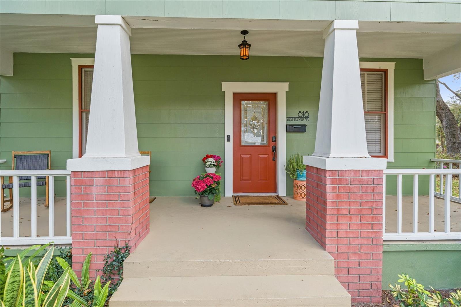 816 W IDLEWILD AVE — photo 2