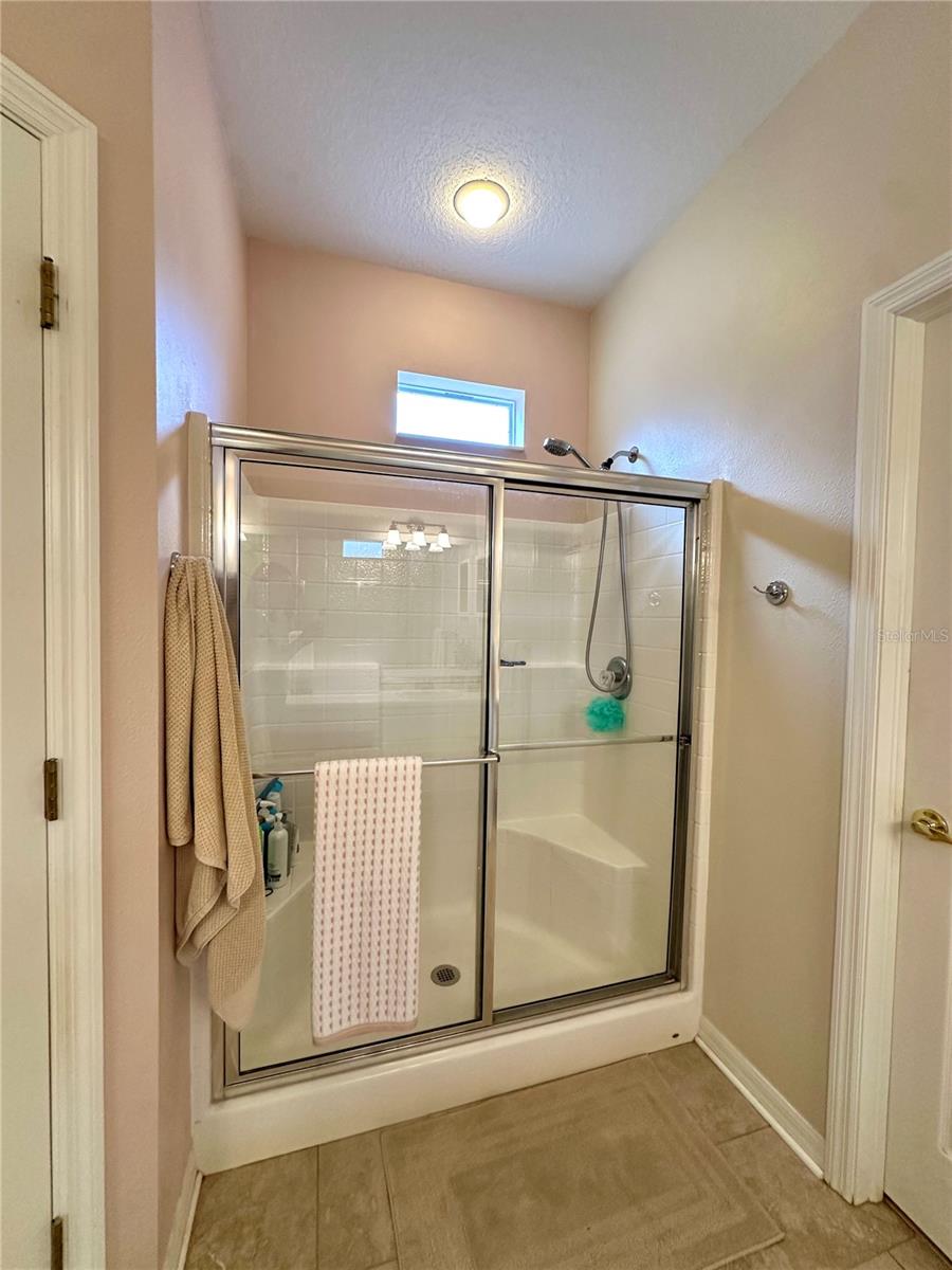 8137 PONKAN RD — photo 24