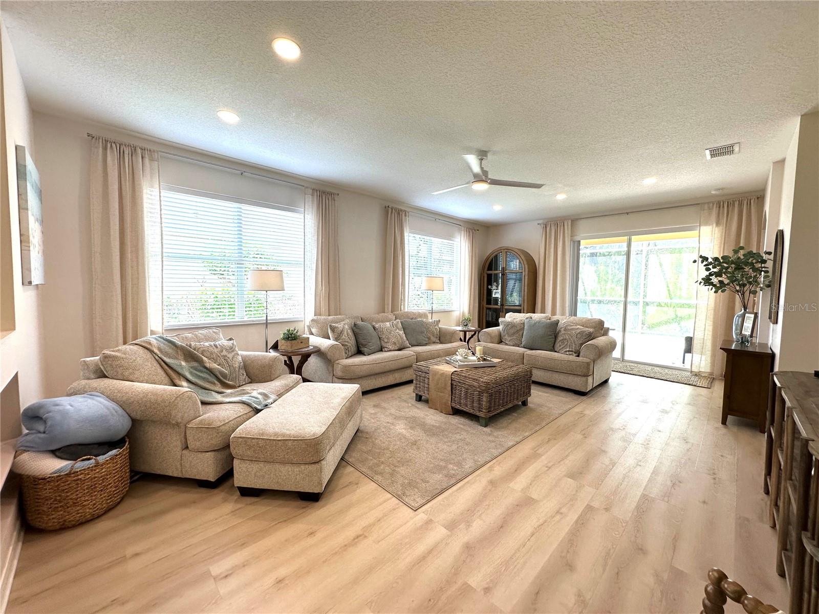 8137 PONKAN RD — photo 12