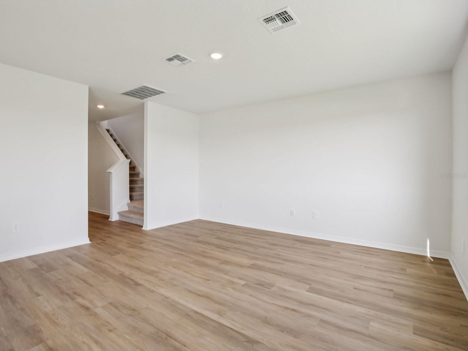 11316 BELLEWOOD TER — photo 2