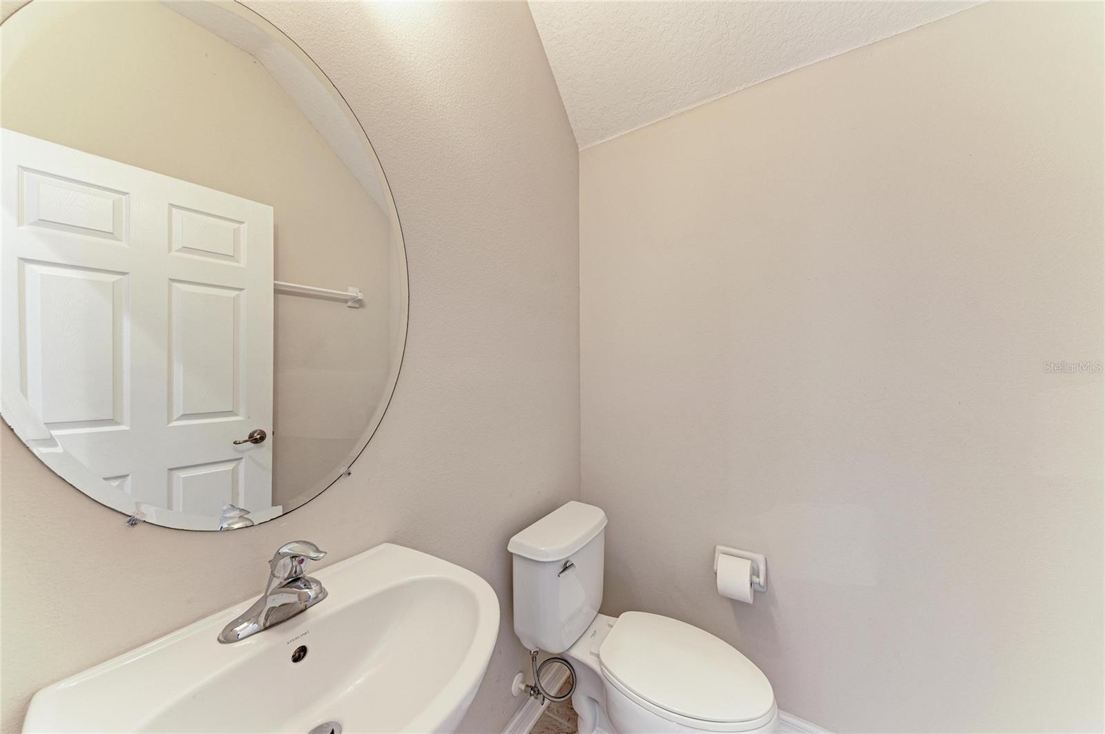 8160 VILLA GRANDE CT — photo 16