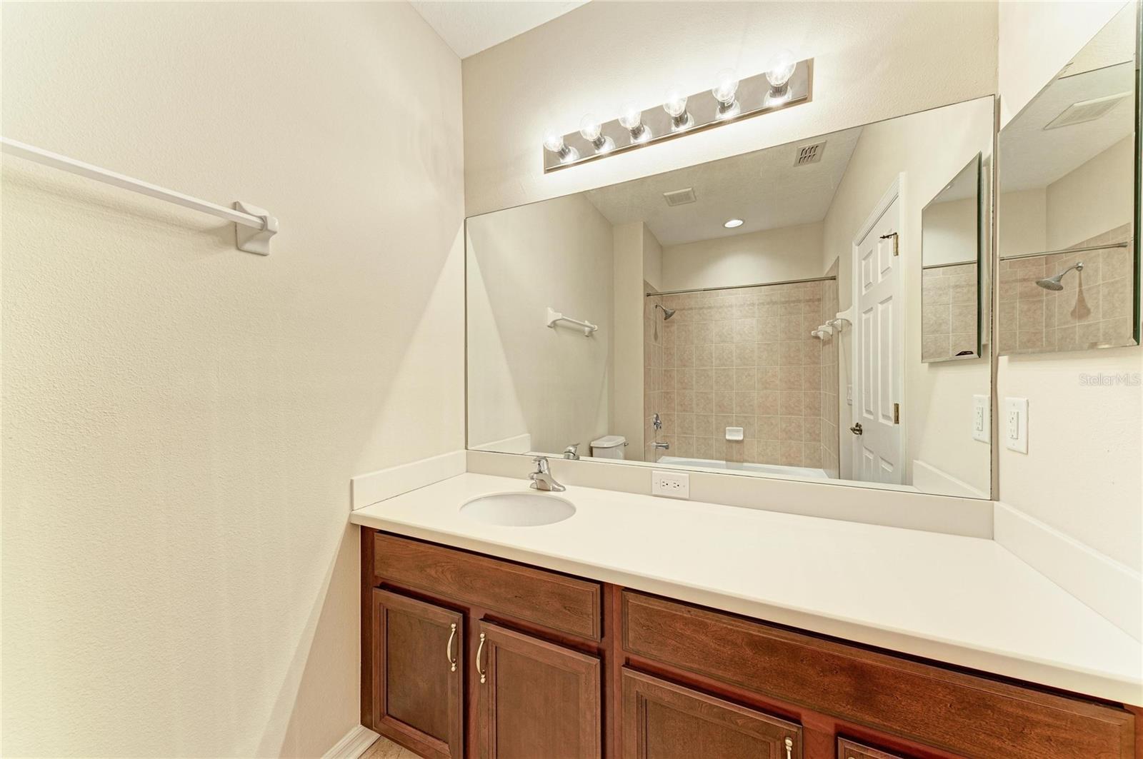 8160 VILLA GRANDE CT — photo 33