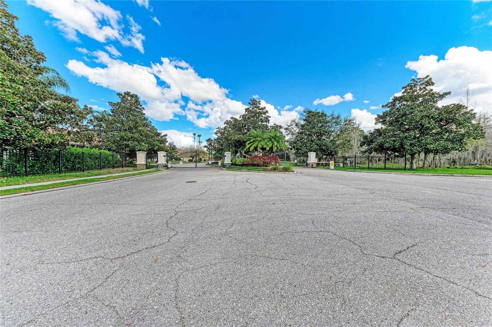 8160 VILLA GRANDE CT — photo 40