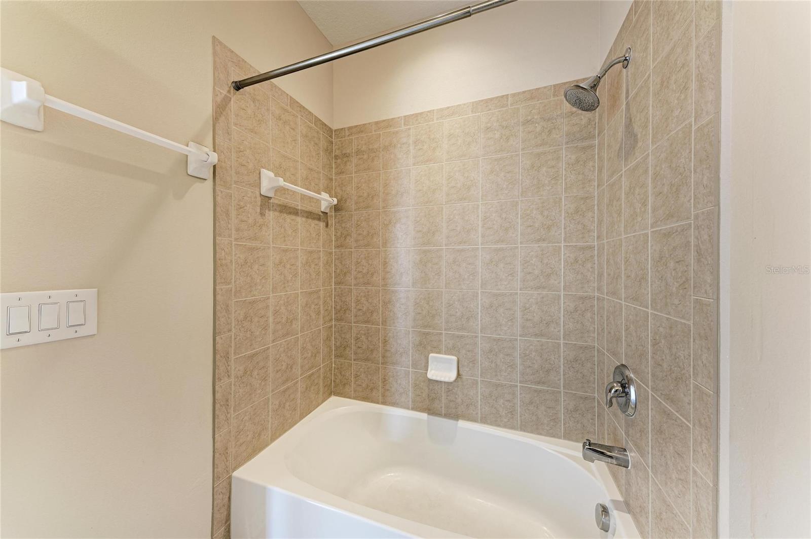 8160 VILLA GRANDE CT — photo 34