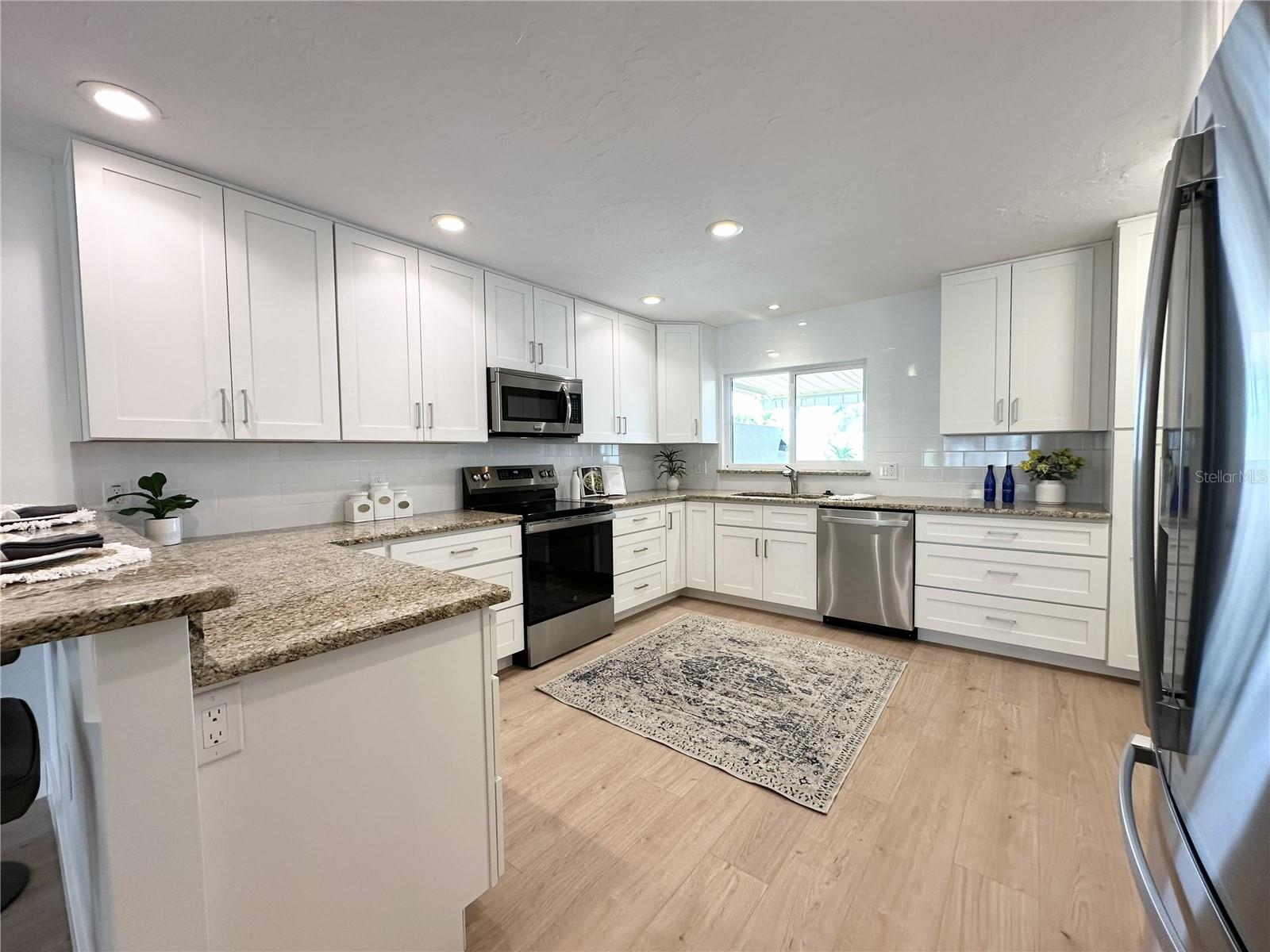 403 BOCA CIEGA POINT BLVD N — photo 5