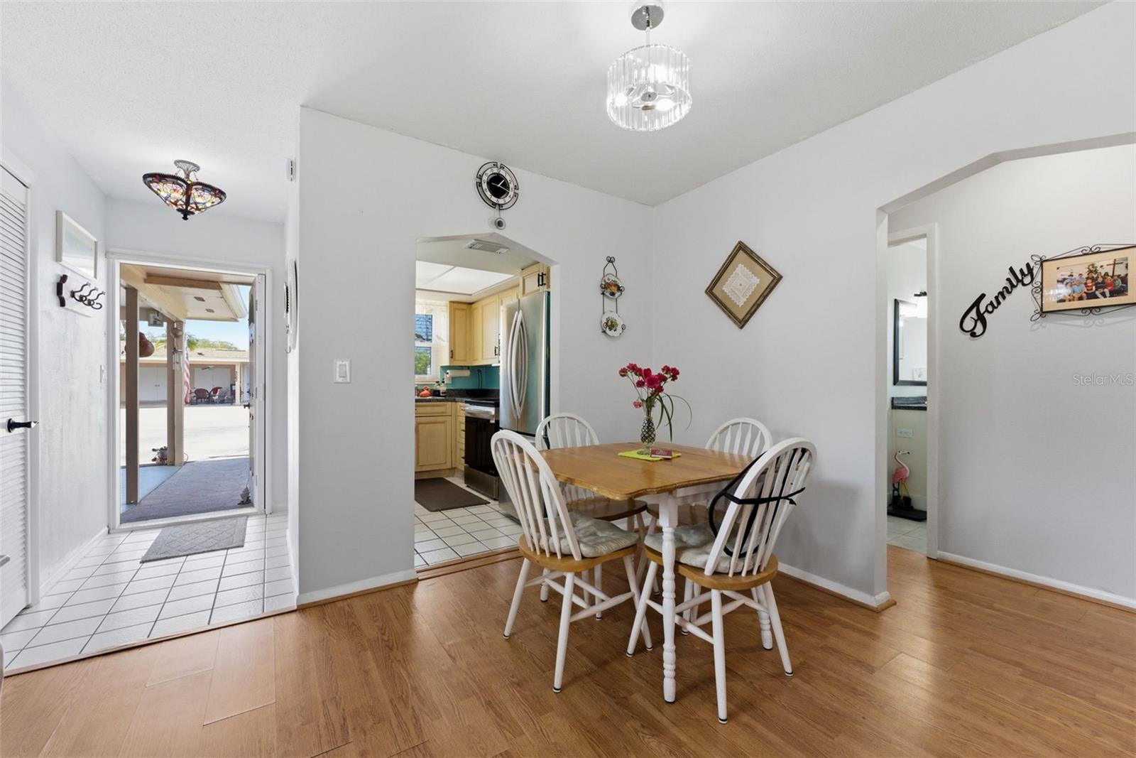 5061 LIVE OAK CIRCLE — photo 8