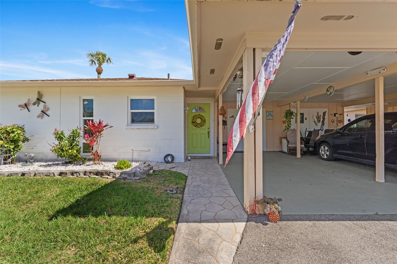 5061 LIVE OAK CIRCLE — photo 3