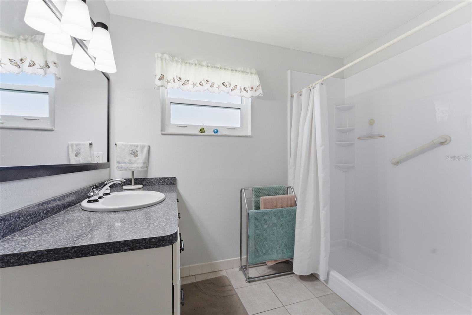 5061 LIVE OAK CIRCLE — photo 17