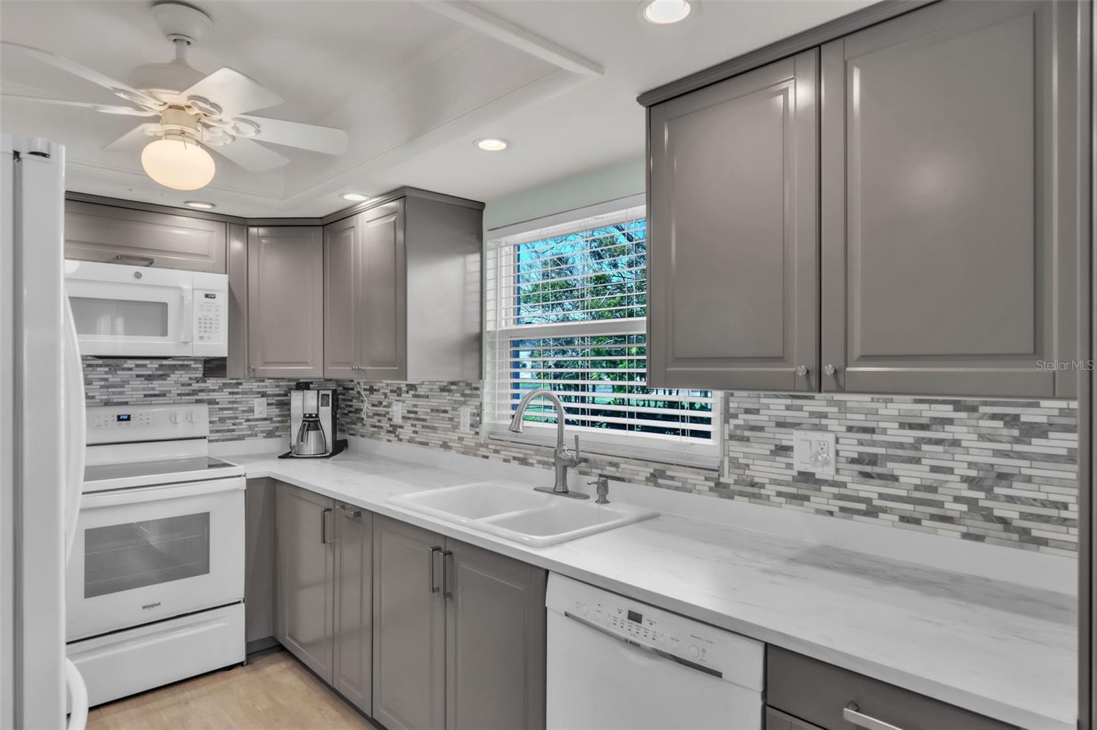 600 MANATEE AVE #145 — photo 5