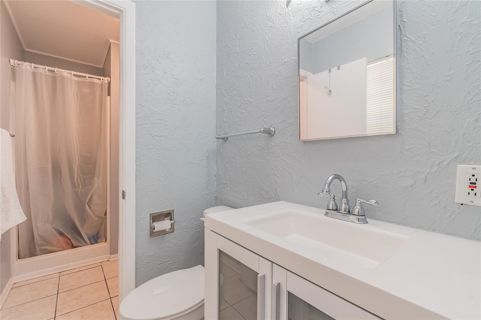 3611 W ANDERSON AVE — photo 21