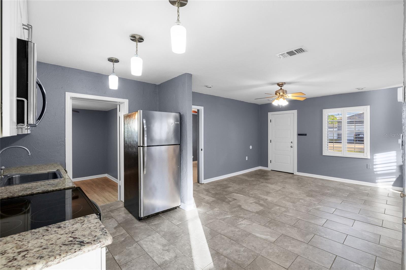 3611 W ANDERSON AVE — photo 7