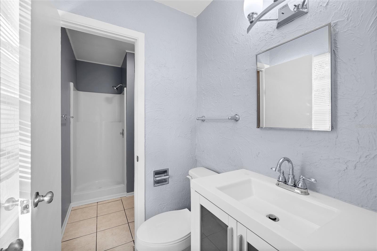 3611 W ANDERSON AVE — photo 16