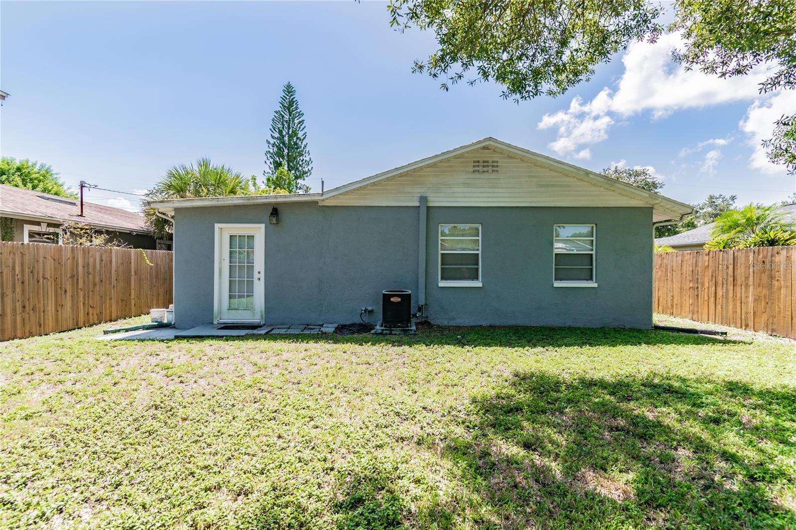3611 W ANDERSON AVE — photo 40