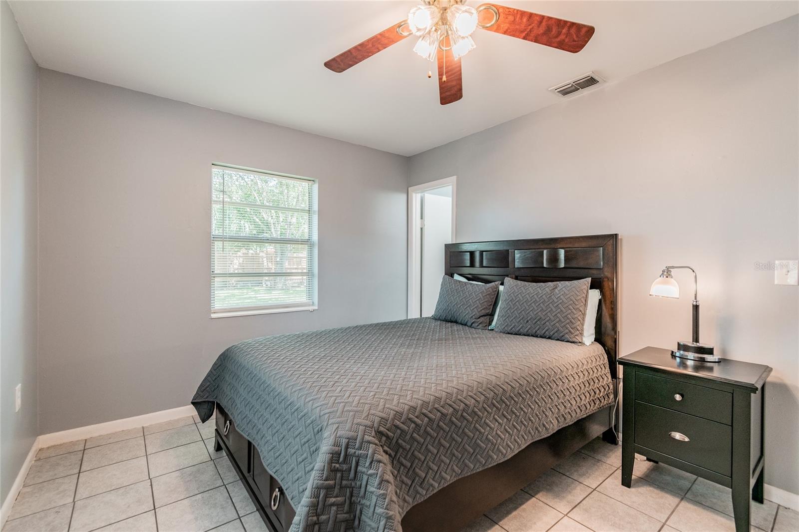 3611 W ANDERSON AVE — photo 28