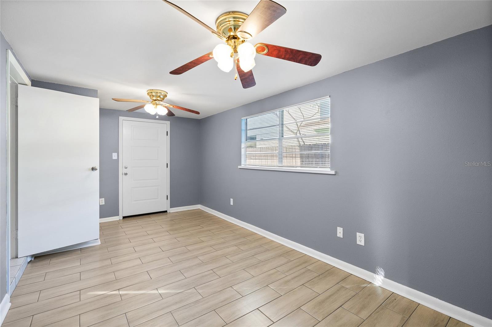 3611 W ANDERSON AVE — photo 12