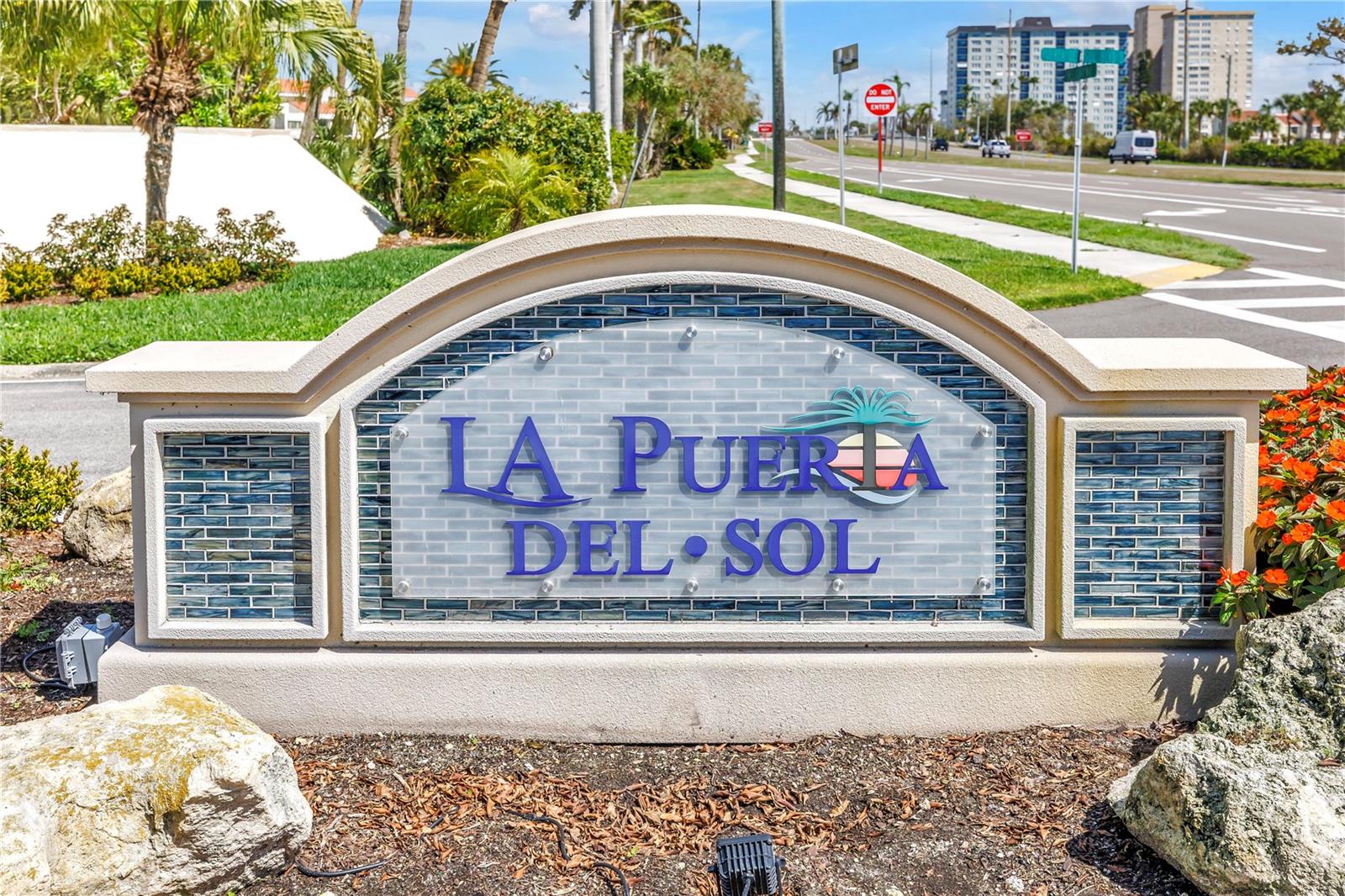 5825 PUERTA DEL SOL BLVD S #464 — photo 4