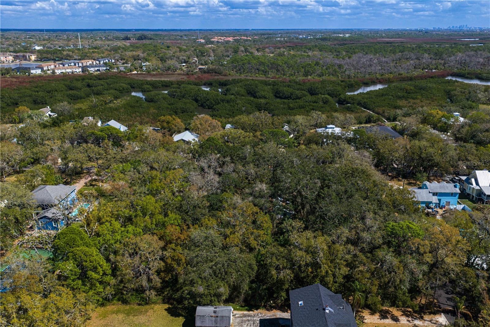 8004 BAY DR — photo 19