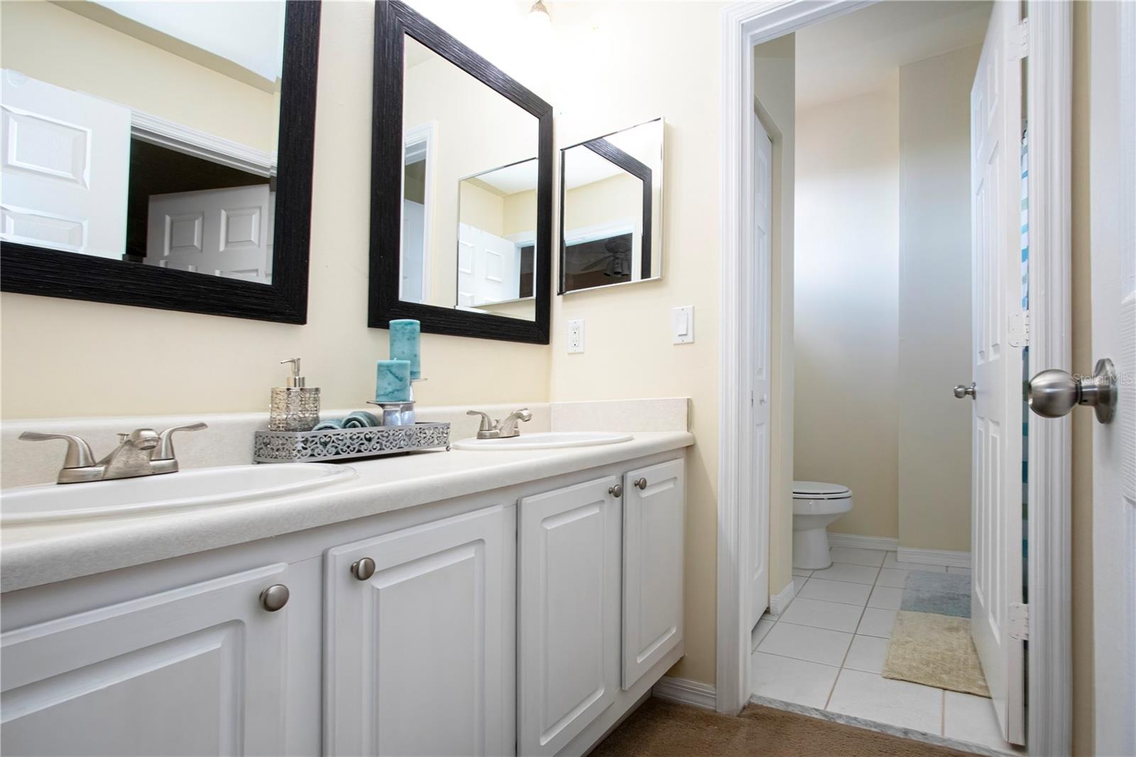 5711 BENTGRASS DR #19-202 — photo 27