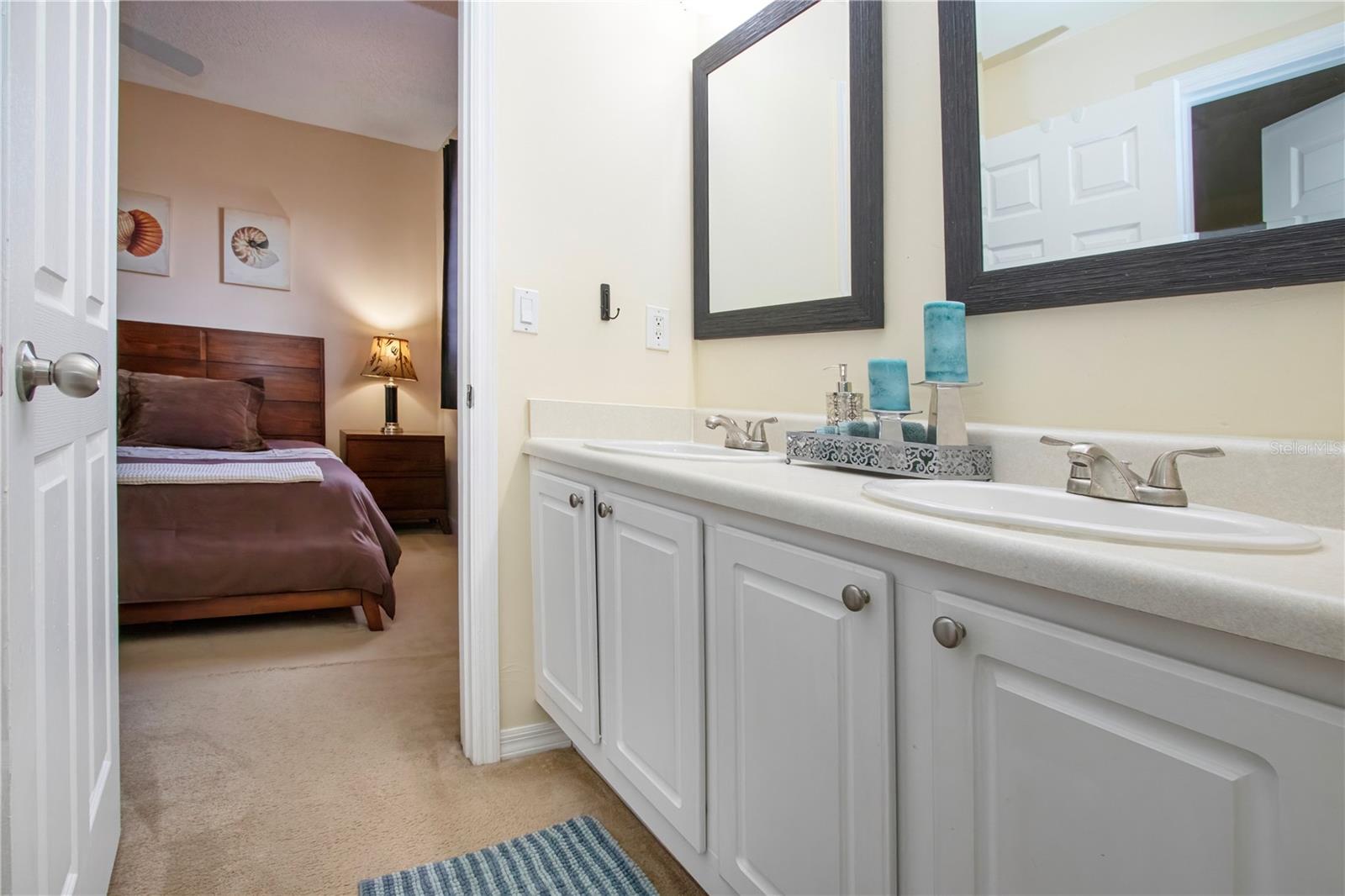 5711 BENTGRASS DR #19-202 — photo 28